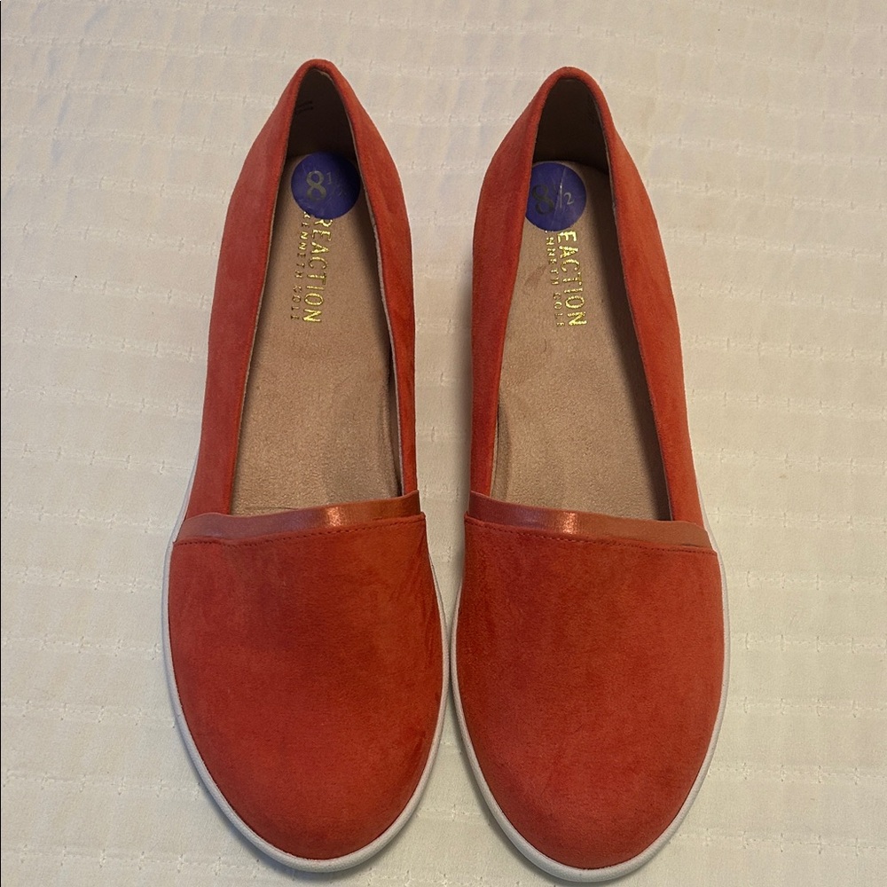 Kenneth Cole Women's Coral Suede Loafers